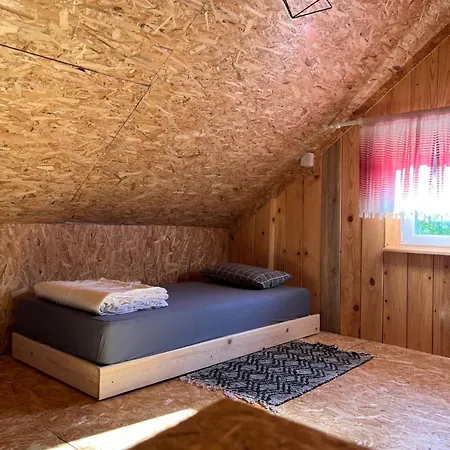 Dva Bora Vikendica *